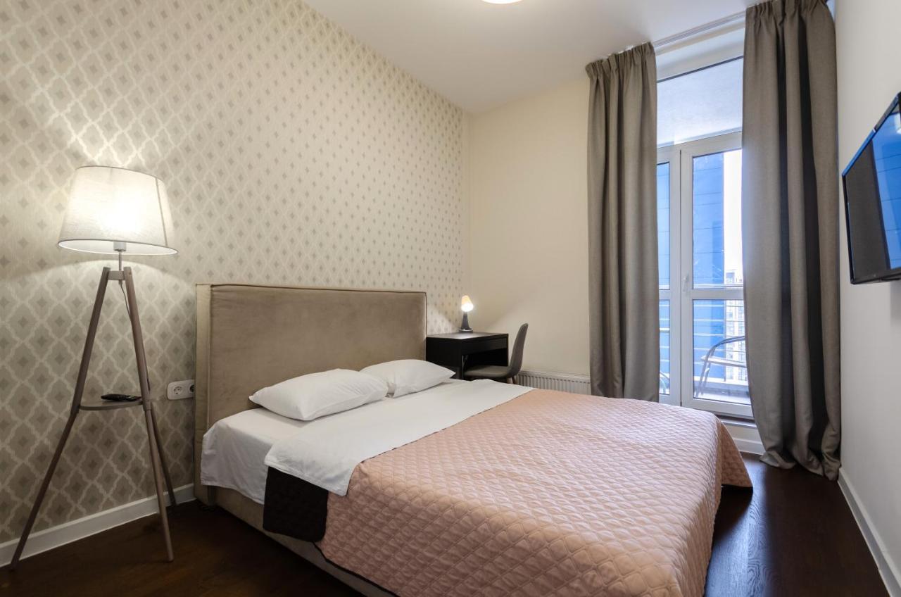 Petrovdom 408-467-471-277-377 In Central Park Cozy Apartments Kiev Bagian luar foto